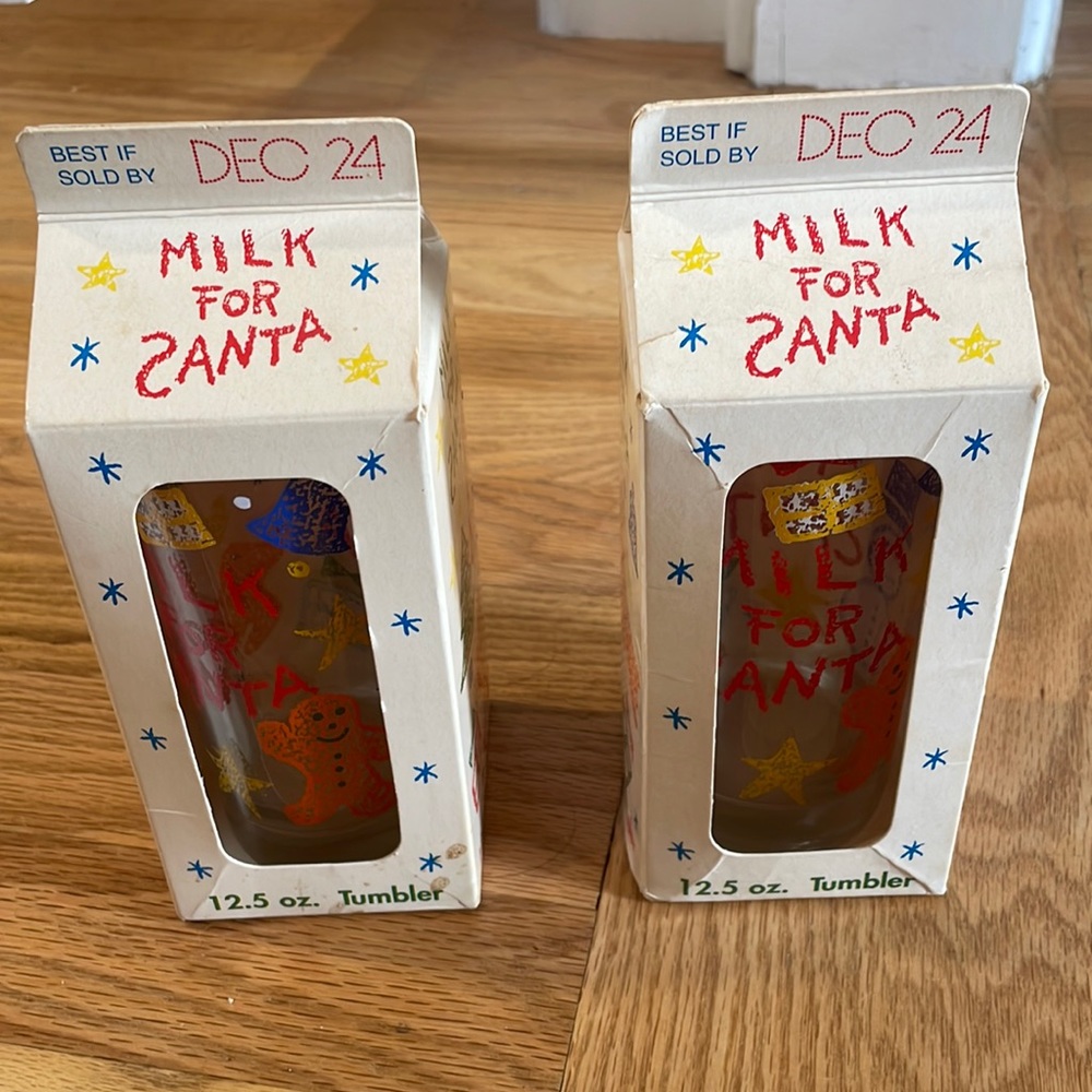 VTG Anchor Hocking Milk For Santa Glasses